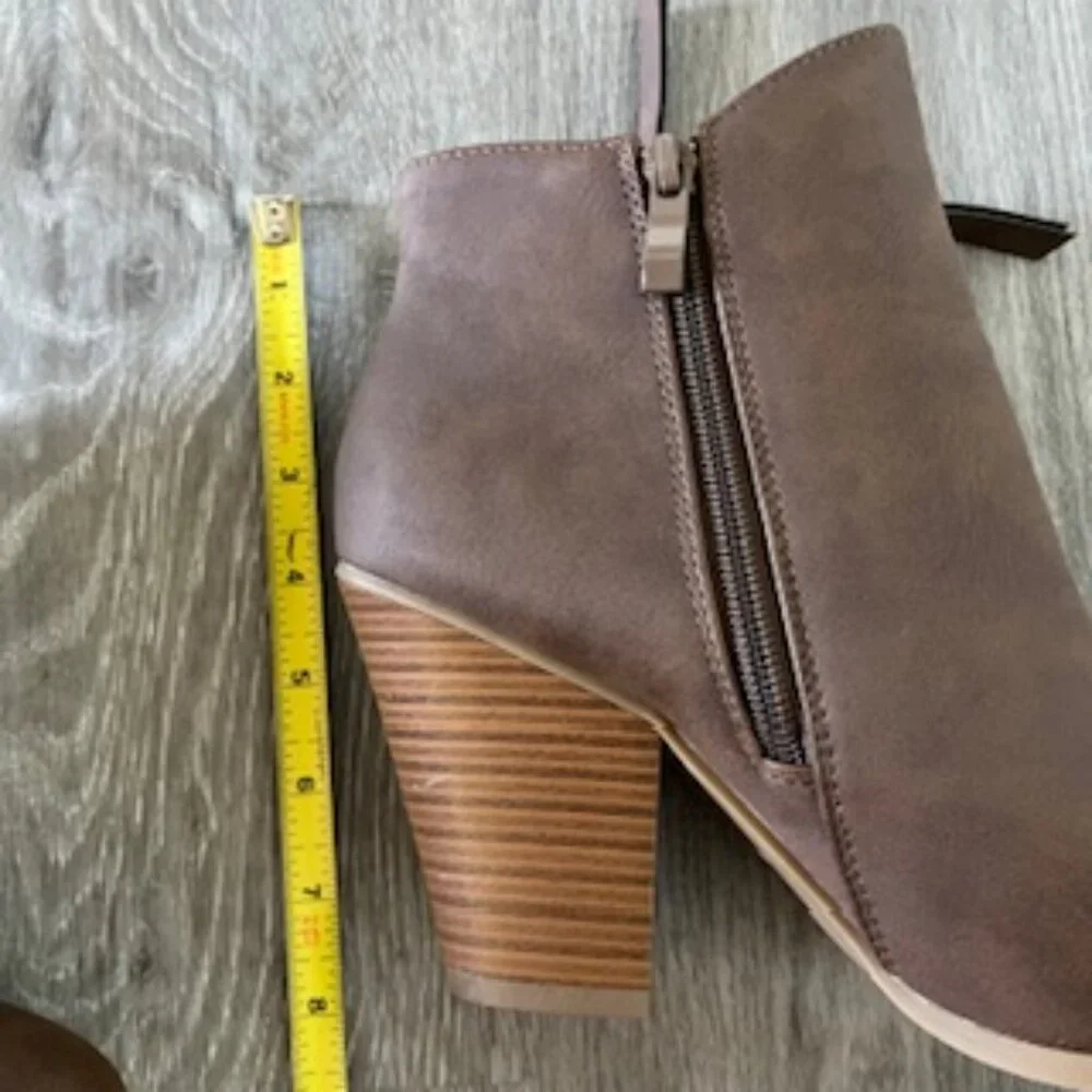 🧡3/15 Journee Collection Valley Zip-Up Booties Women's 8.5